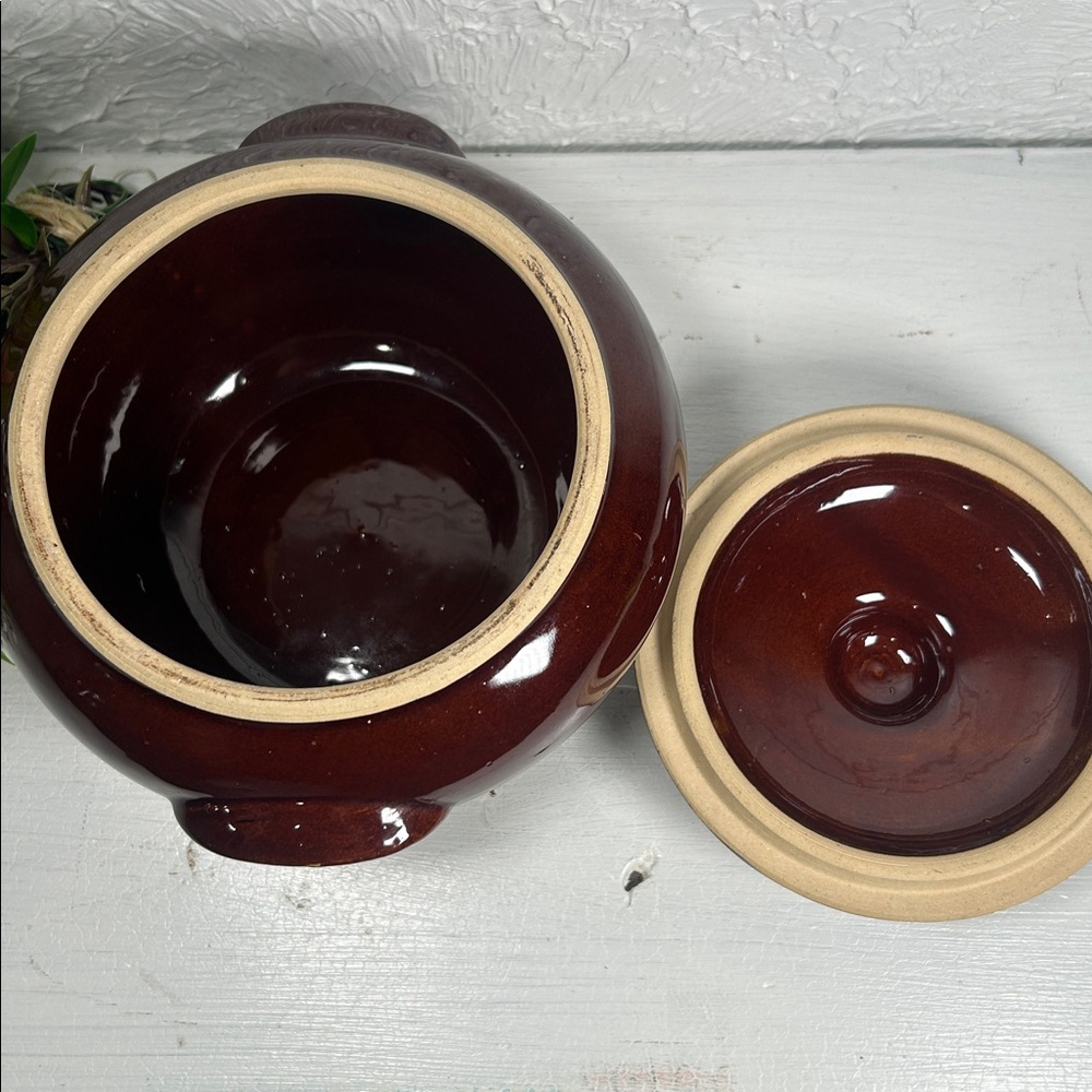 VTG Brown Bean Pot Made in USA Stoneware Dark Brown w/ Lid Handles VTG Farmhouse - Picture 6 of 12